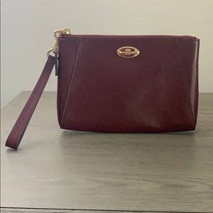 COACH leather wristlet - Deep Red